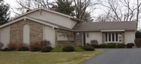 Monolithic, One Tone Rafia Beige Vinyl Panel 4” Dutchlap